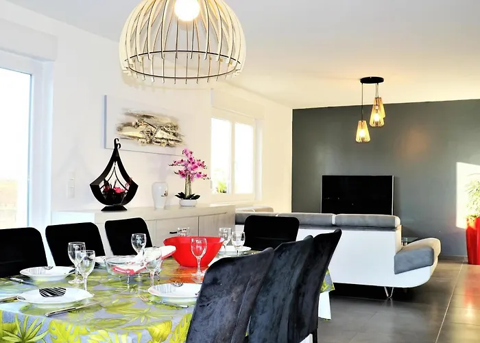 Maison Familiale Spacieuse, Animaux Acceptés à - Fr-1-744-51 Hébergement de vacances Oberentzen