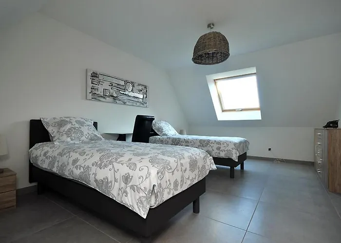 Maison Familiale Spacieuse, Animaux Acceptés à - Fr-1-744-51